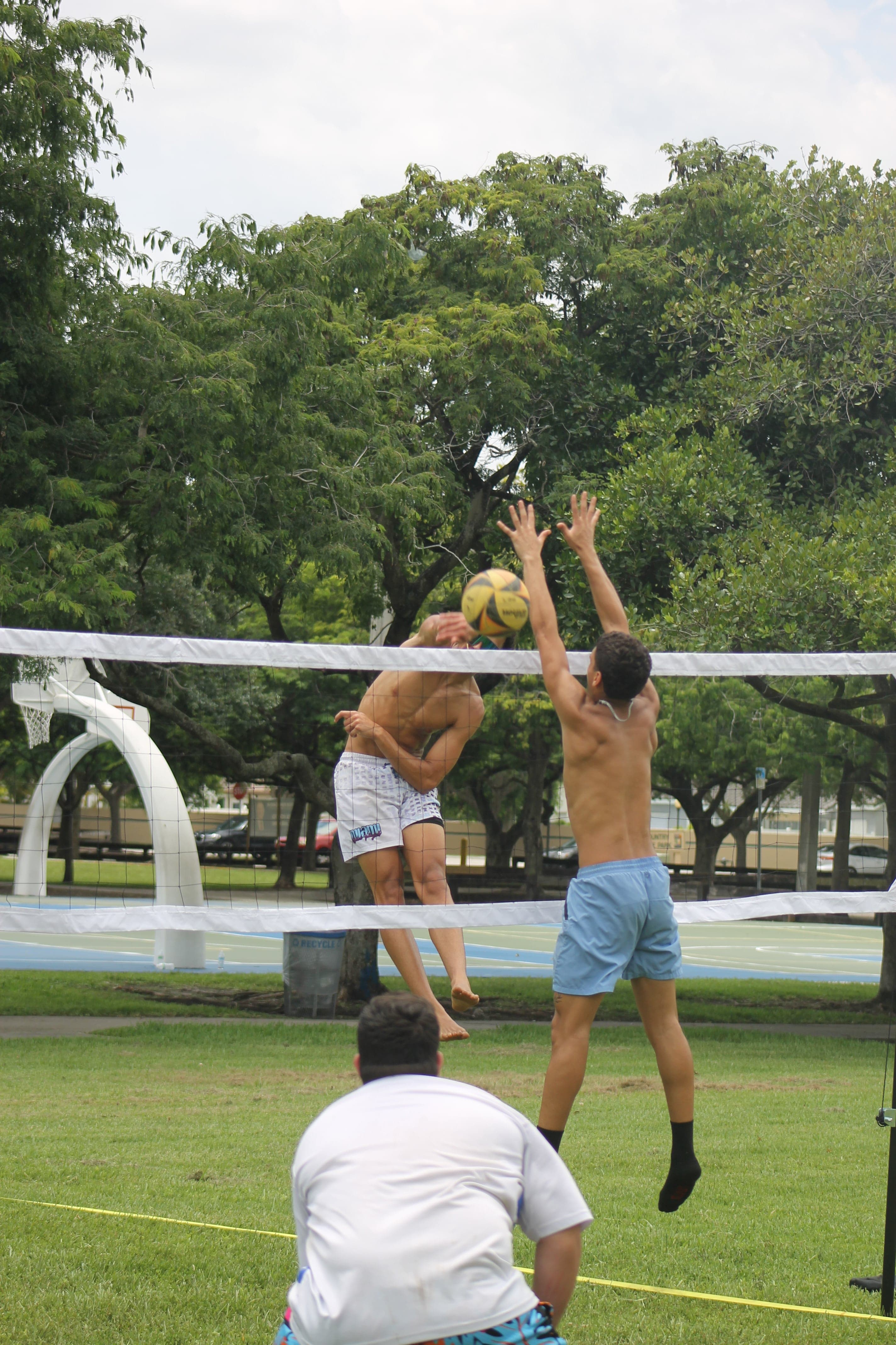 Sol Volleyball action shot 9